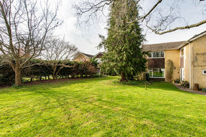 Photo 21- click for photo gallery